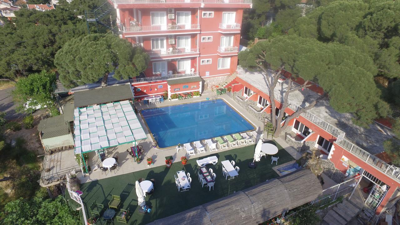 Tunc Hotel Айвалик Екстер'єр фото