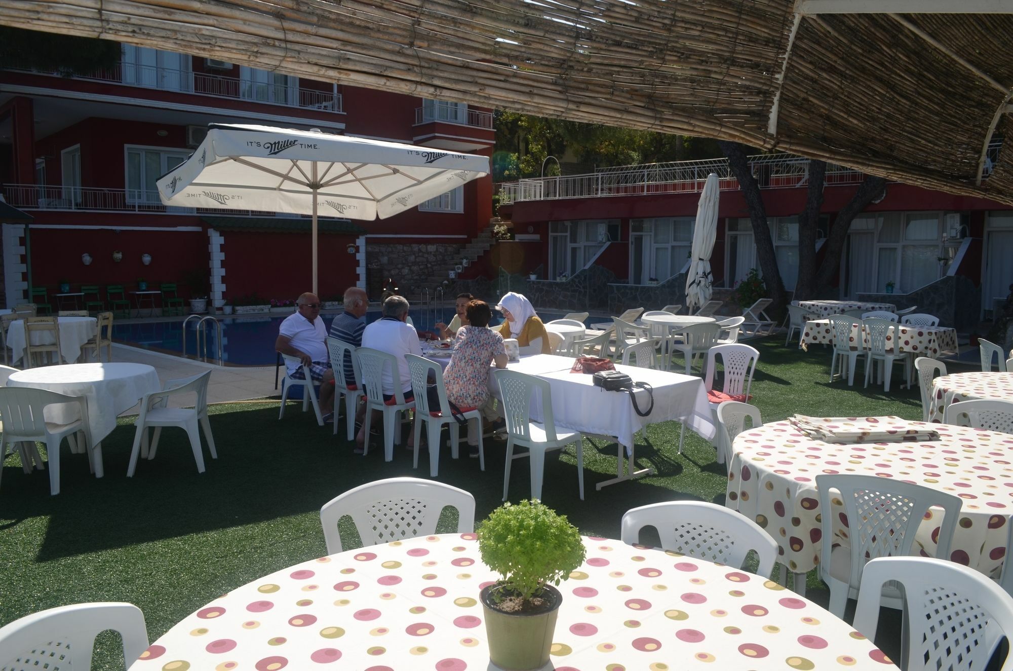 Tunc Hotel Айвалик Екстер'єр фото