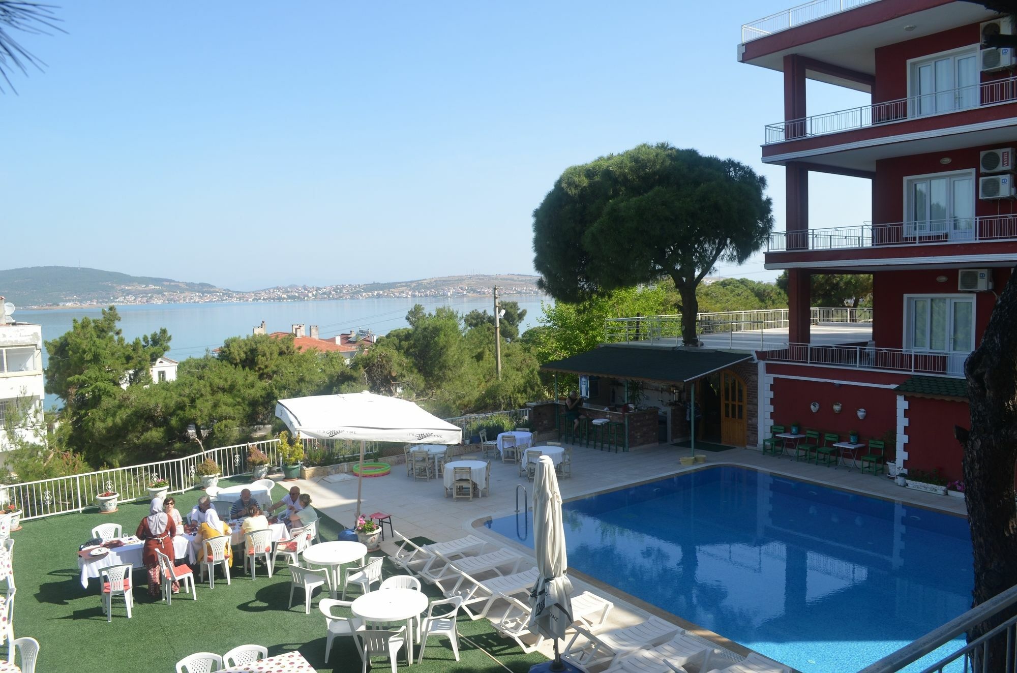 Tunc Hotel Айвалик Екстер'єр фото